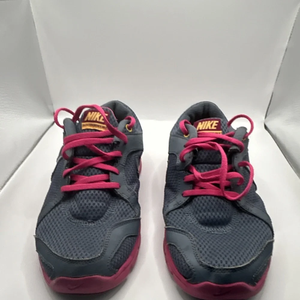 Nike Girls Mesh Sneakers Gray Pink Breathable Lace Up Athletic Shoes